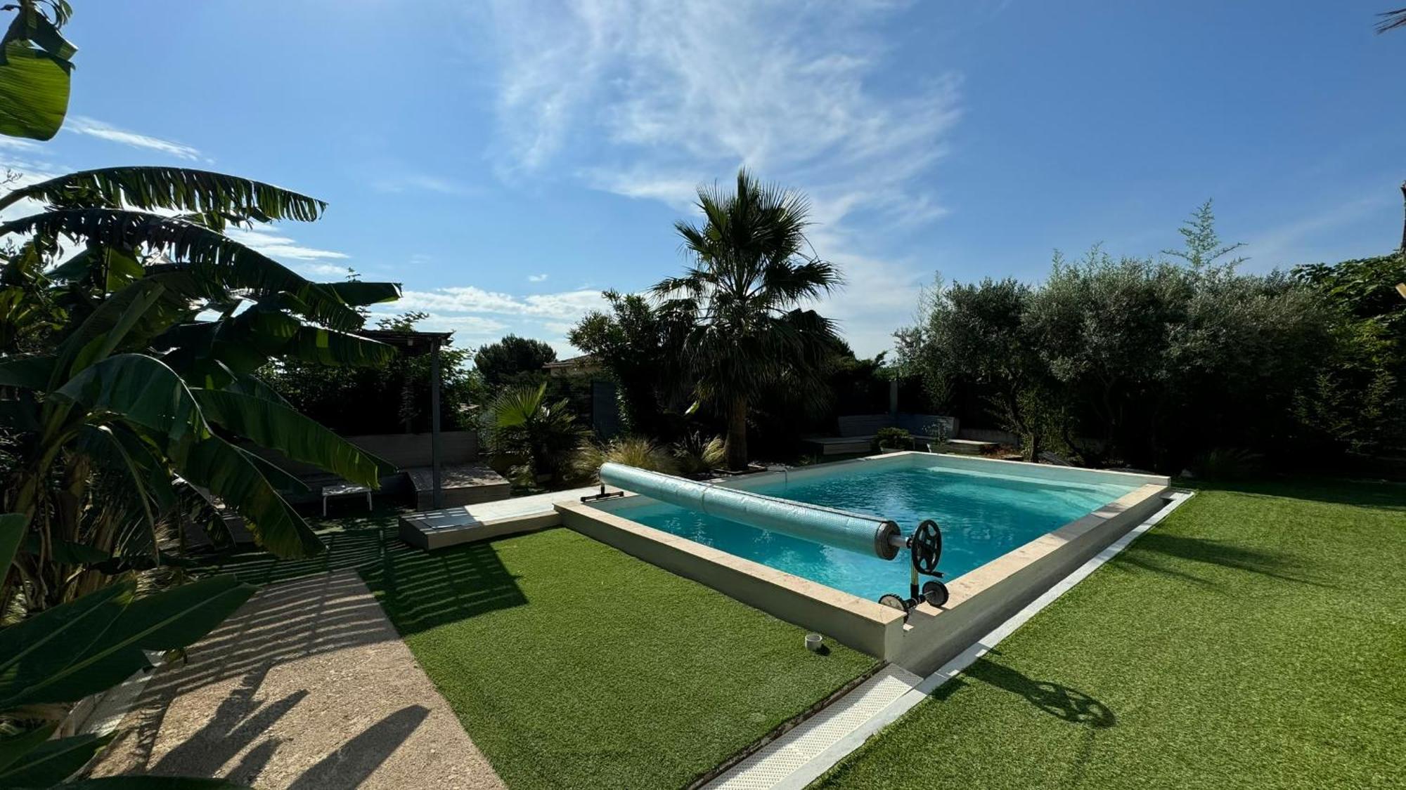 La Villa Du Gres Villeneuve-les-Avignon Exterior photo